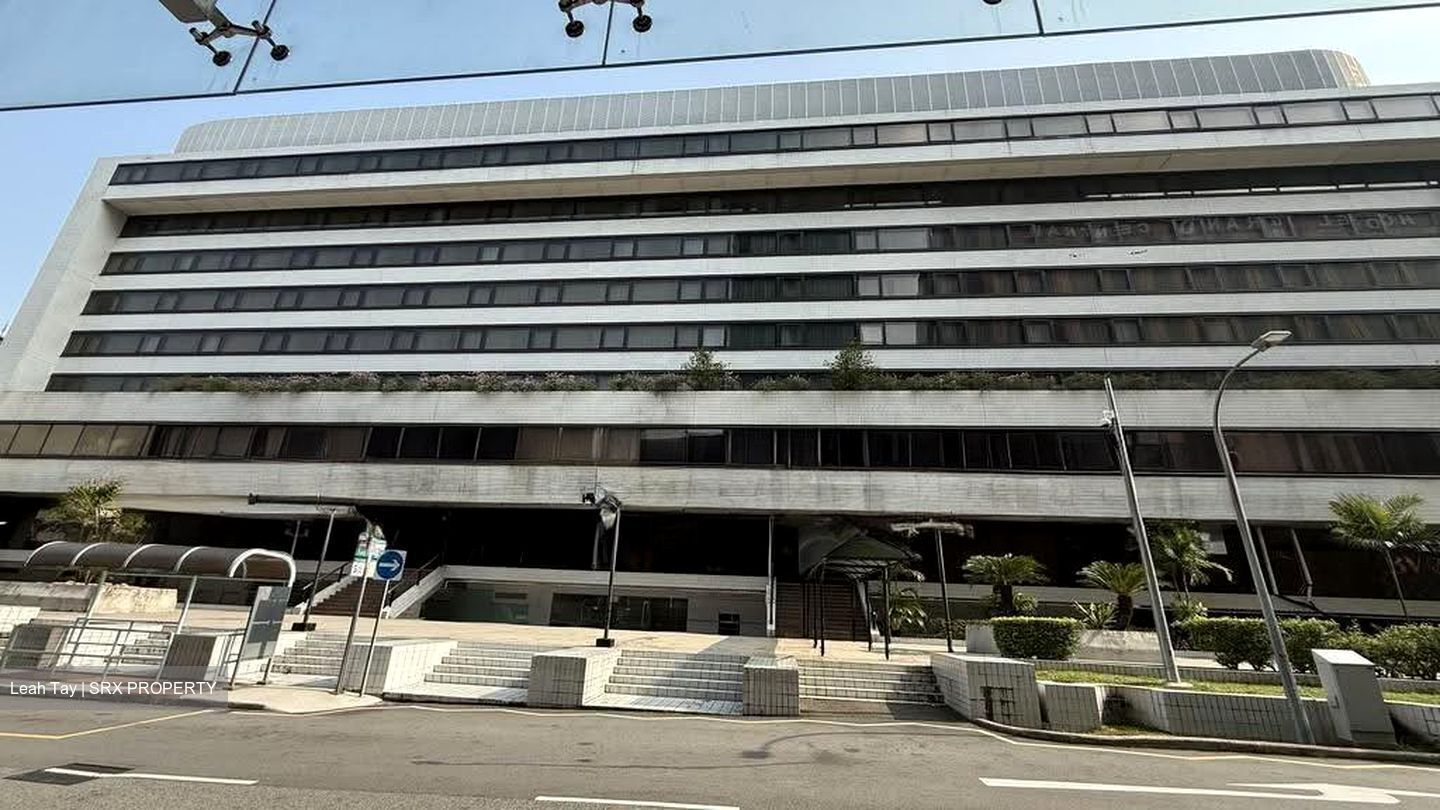 United House (D9), Office #605341401